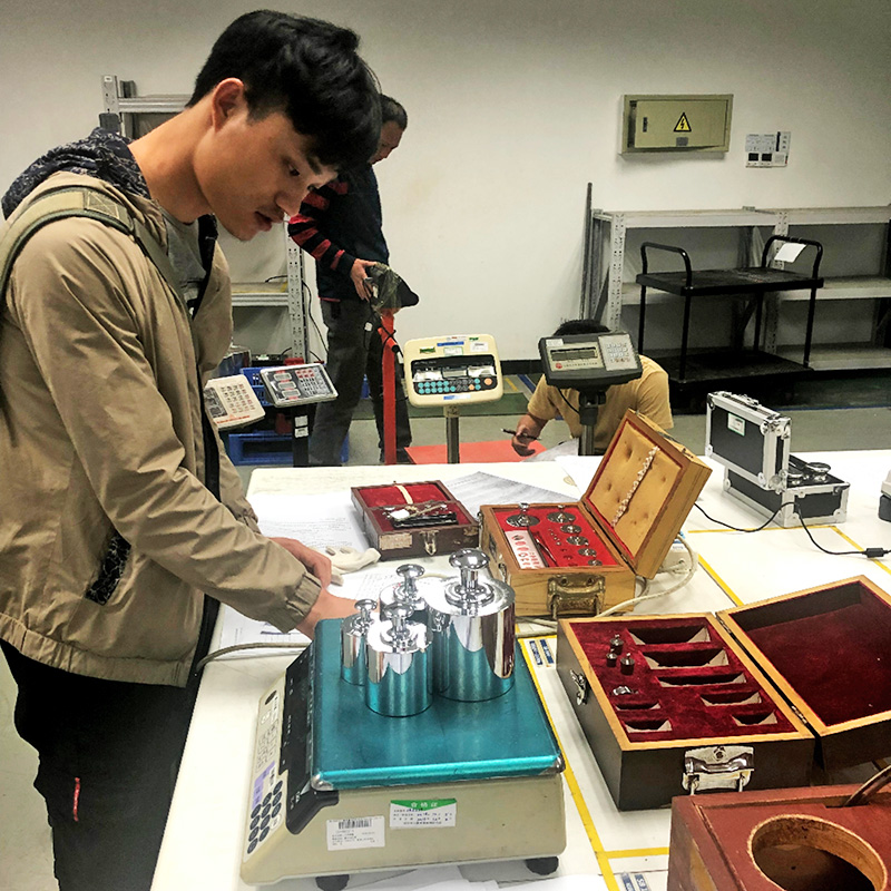 拼品質，拼價格，拼服務